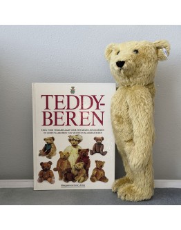 Книга з вінтажних та анткварних ведмедів Тедді. 69-007.1