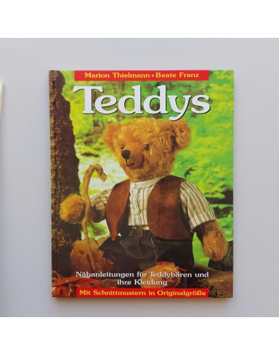 Книга з вінтажних та анткварних ведмедів Тедді. 69-003